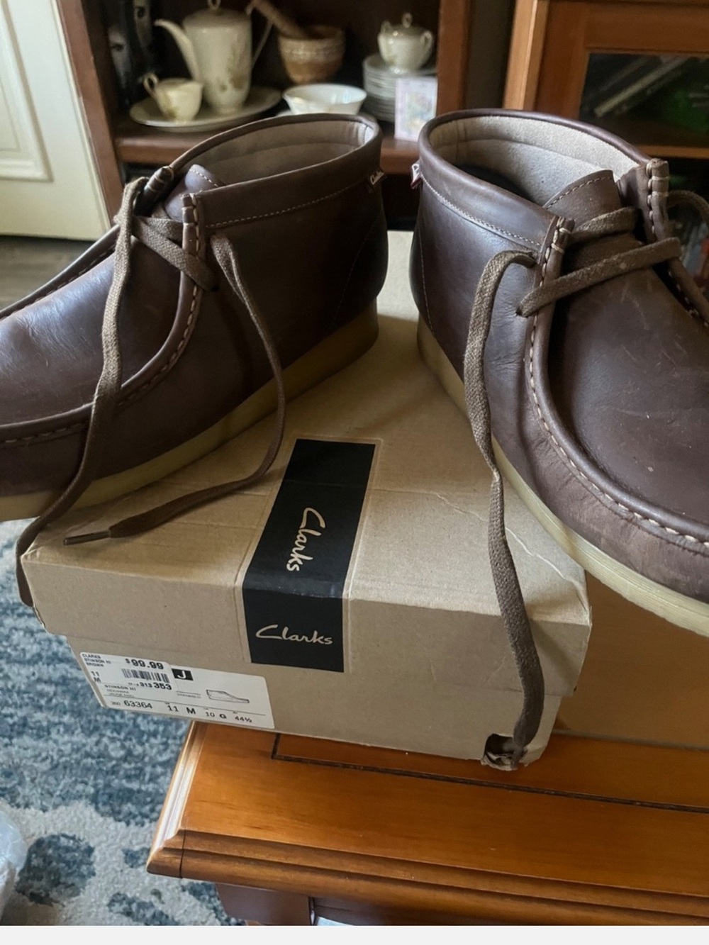 Clarks J stinson Dark Brown Leather Chukka Boots